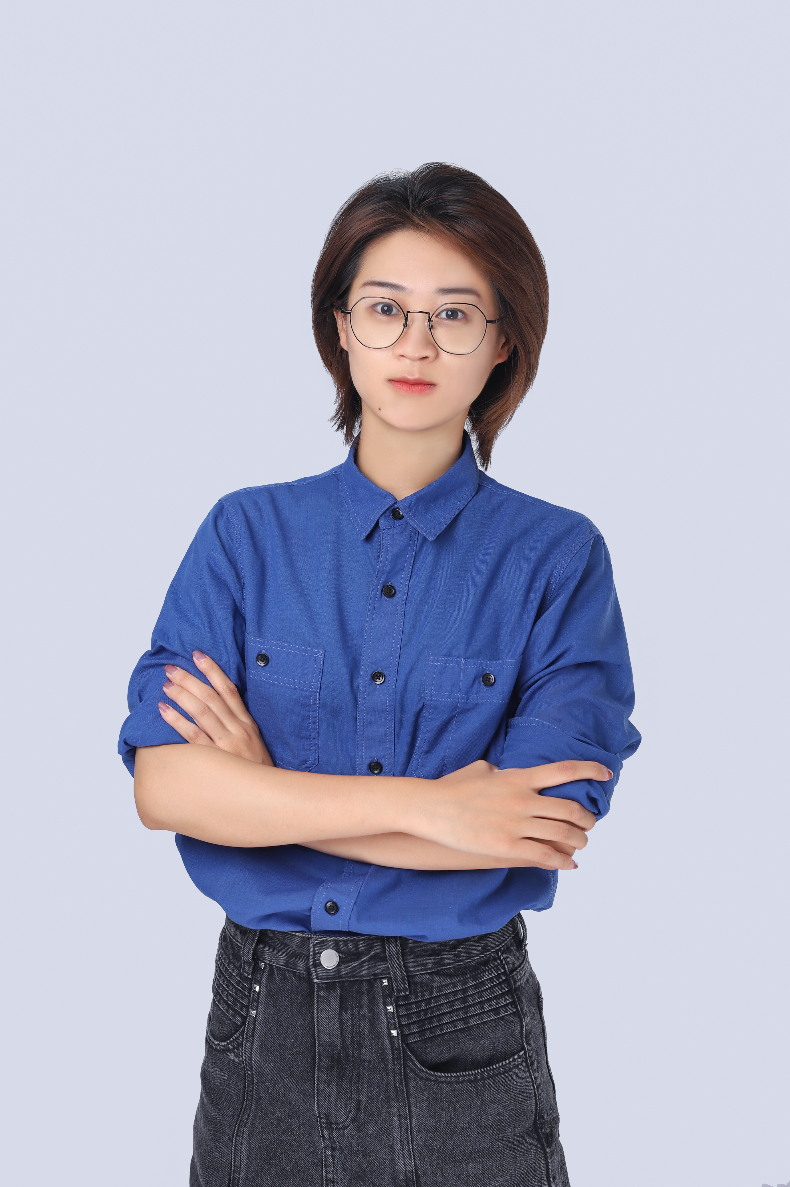 何龙荃